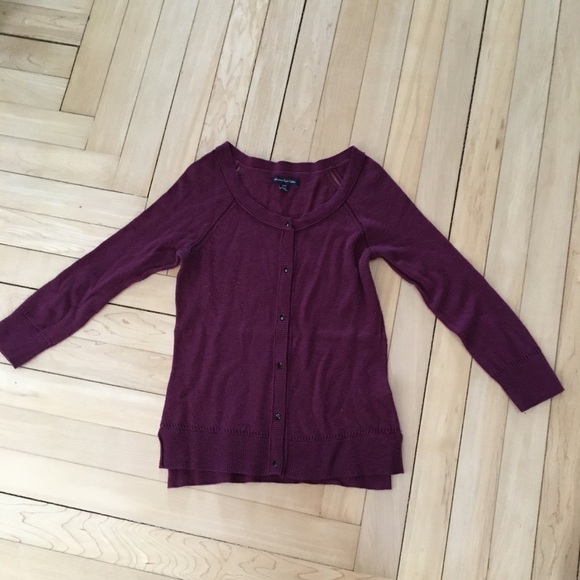 American Eagle cranberry sweater size extra small - Picture 1 of 5